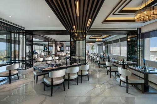 Sandal Suites By Lemon Tree Hotels