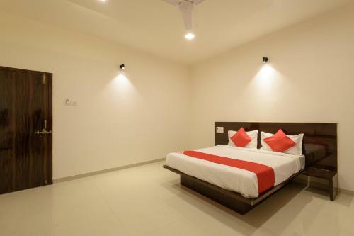 Hotel Oyo 22964 Kundan Lawns