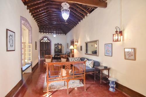 Hostal Figueiredo's Old Heritage Palace