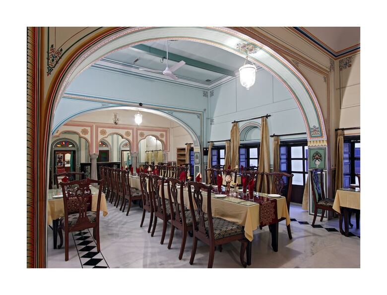 Hotel Patan Mahal