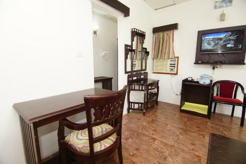 Hotel Mpt Nilamber Cottages, Pachmarhi