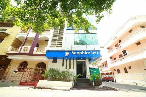 Hotel Sapphire Inn