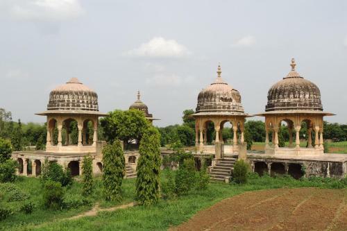 Dhulagarh A Heritage Hotel