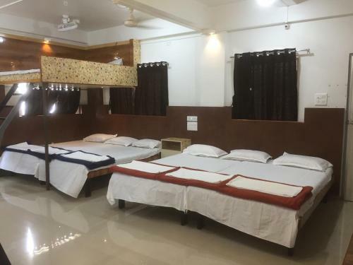 Hotel Joshi Yatri Niwas