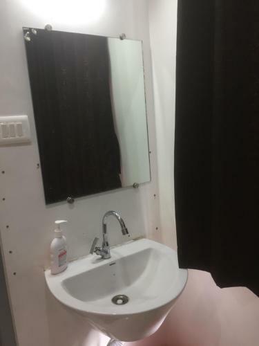 Hotel Joshi Yatri Niwas