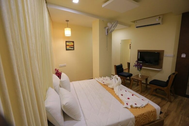 Hotel The Grand Raveta