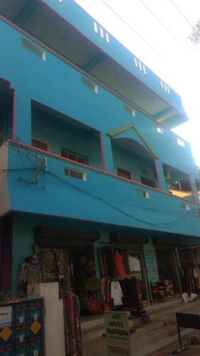 Hostal Vijaya Guest House
