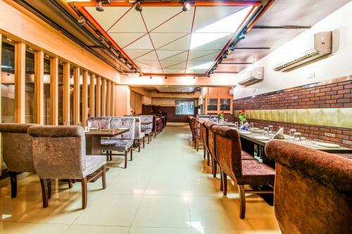 Fabhotel Palash Residency