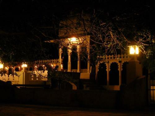 Hotel Bassi Fort Palace