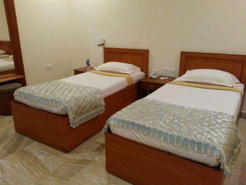 Hotel Paramount Inn