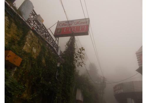 Hotel Royal Stay Near Mall Road