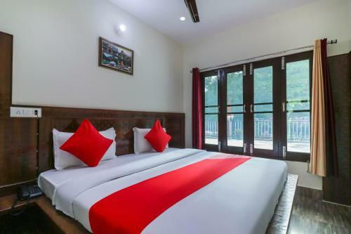 Oyo 47959 Hotel Prosperity & Restaurant