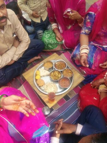 Lodge Ridhi Bhikha House