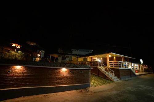 Hotel Cemari Resort