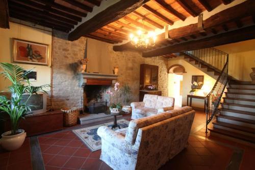 Corte Tognetti Villa Sleeps 30 Pool Wifi