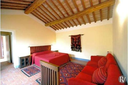 Siena Villa Sleeps 10 Pool