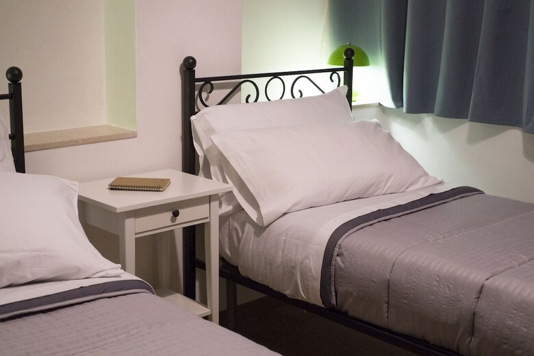 Hostal 1970 Rooms