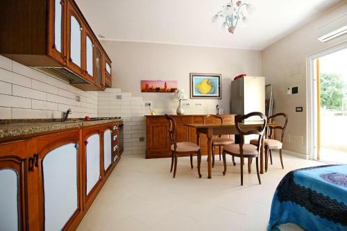 Apartamento Holiday Flat Ladispoli - Ila02361-p