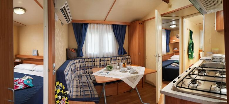 Isamar Holiday Village