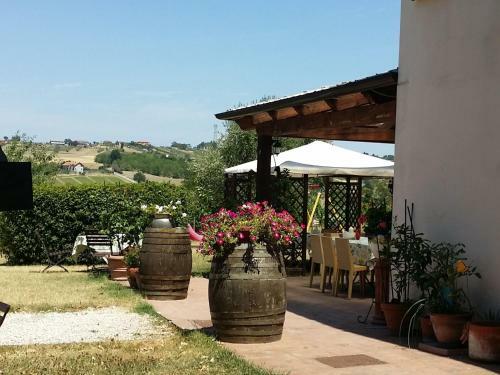 Modern Apartment In Gemmano Italy With Garden