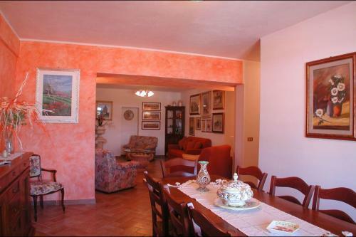Pomaia Villa Sleeps 20 Pool Air Con Wifi