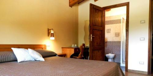 Hostal La Locanda Del Lago Lucciola