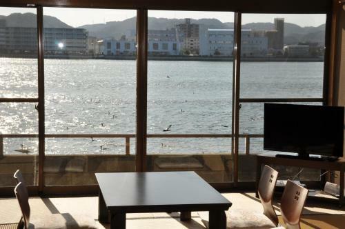 Riverside Hotel Karatsu Castle
