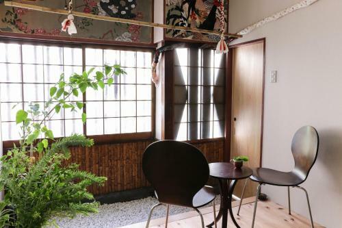 Hostal Cocoroom Cafe Garden Guest House