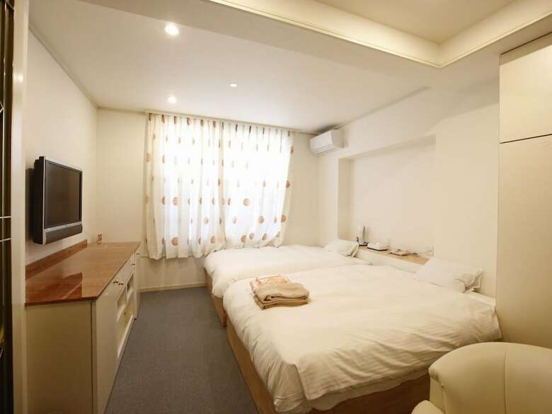 Awajishima Hotel Lodge Green Cozy