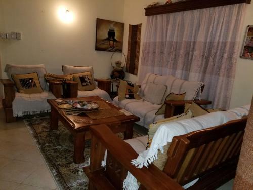 Emun Homestay Nyali