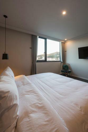 Brown-dot Hotel Guseo