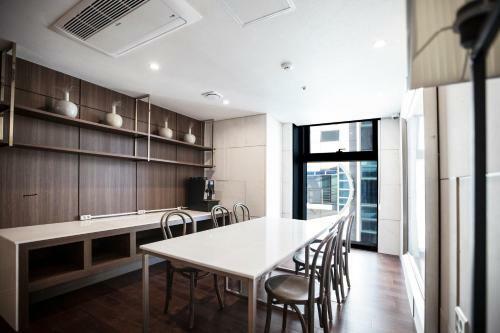 Hotel Gwangalli Brown Dot D Minlak