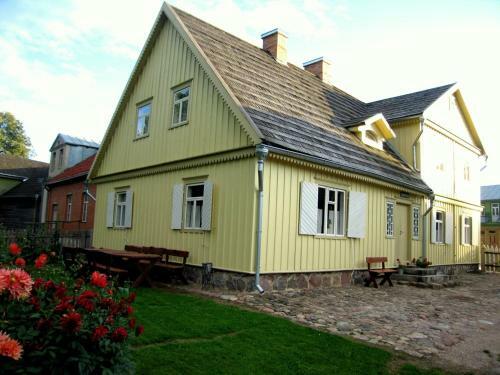 Hostal Stay At Lithuanian Folk Museum