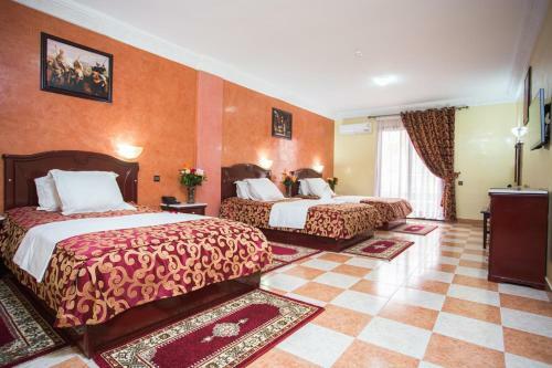 Hotel H�tel Les Ambassadeurs
