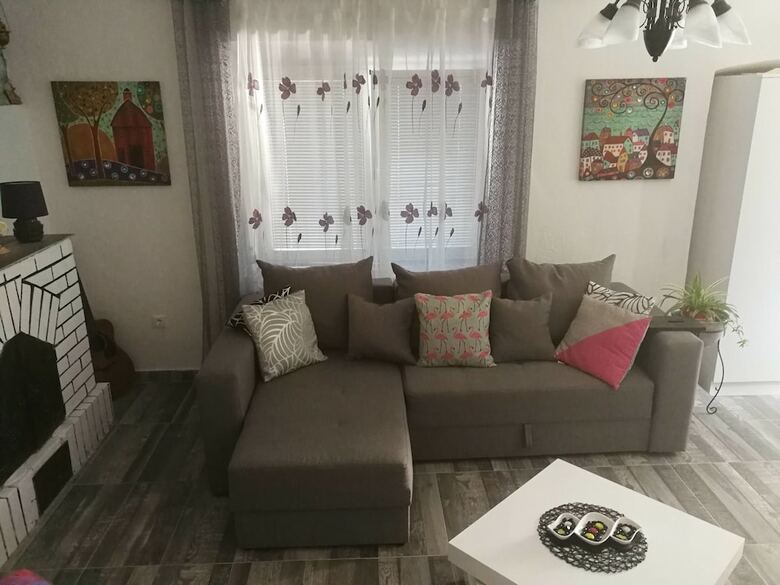 Apartamento Old House Morinj-tara