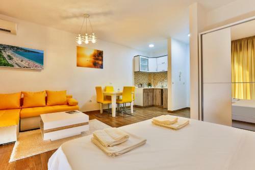 Luna Apartmani