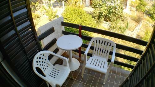 Hostal Guesthouse Obala