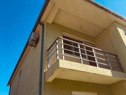 Apartmens Gjoni