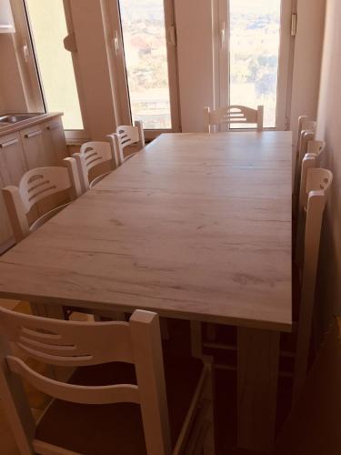 Apartmens Gjoni