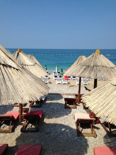 Apartmens Gjoni