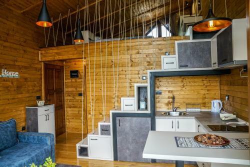 Lodge Enjoy River House