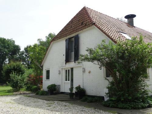 Lovely Child-friendly Apartment In Rutten