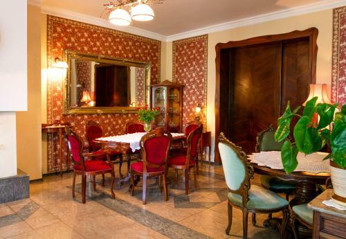 Hotel Go?ciniec Kukl�wka