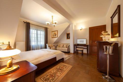 Hotel Rezydencja Dw�r Polski