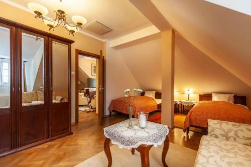 Hotel Rezydencja Dw�r Polski