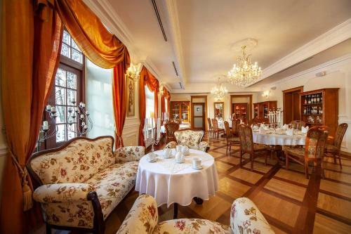 Hotel Rezydencja Dw�r Polski
