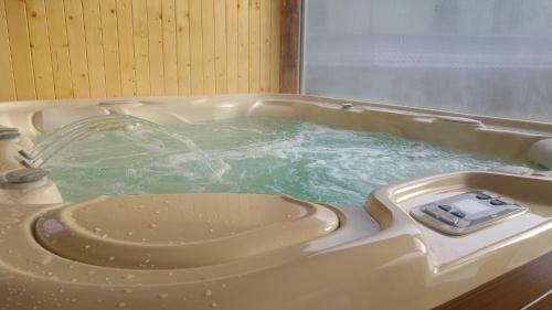 Bed & Breakfast Go?ciniec Pod Lubomirem