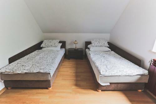 Hostal Dworek Tuszk�wka W Kaputach