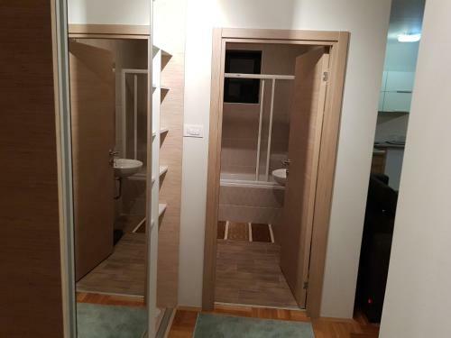 Apartman Zlatna Ru?a