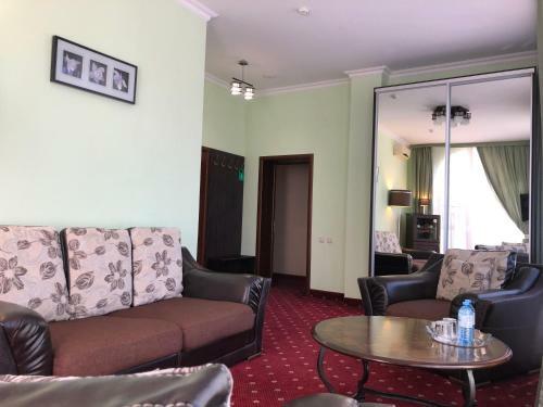 Le Bristol Hotel